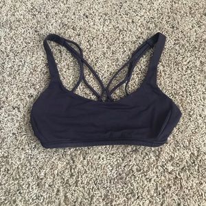 lululemon sports bra